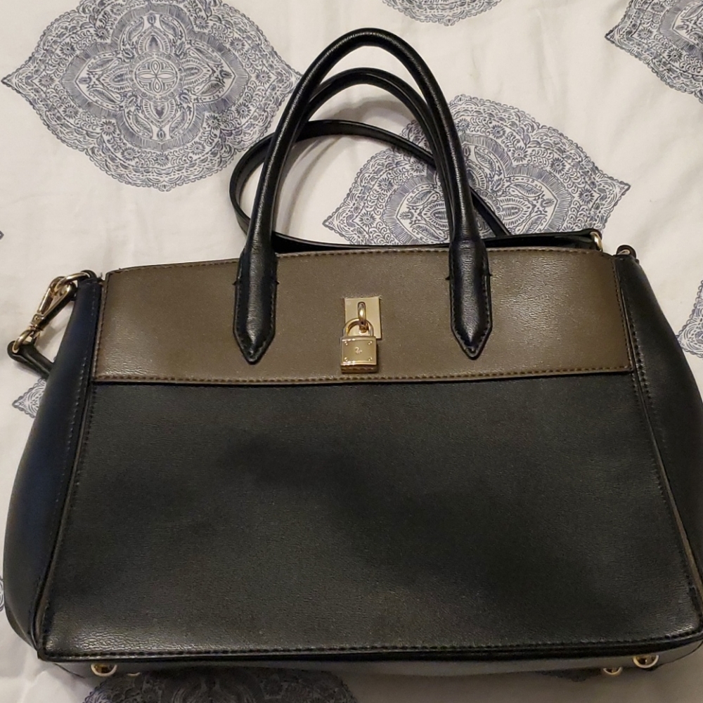 Nine west purse